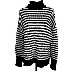 Gap Sz L Split Hem Turtleneck Sweater Wool Blend Black and White Stripes